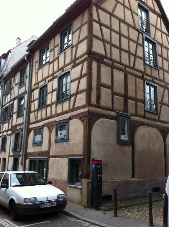 Appartements Au-Dessus Du... Strasbourg Eksteriør bilde